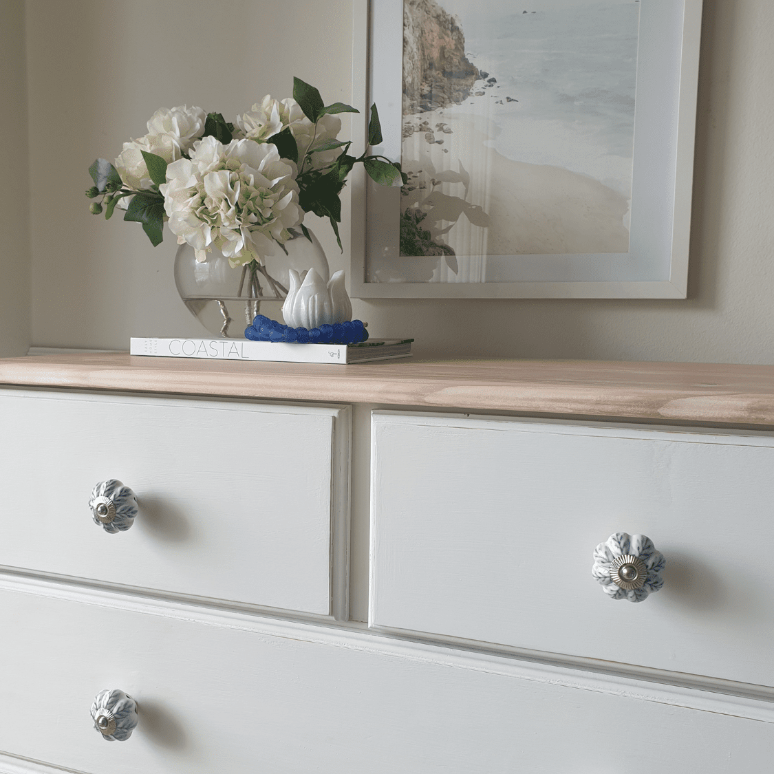 floral ceramic knob with modern style tallboy