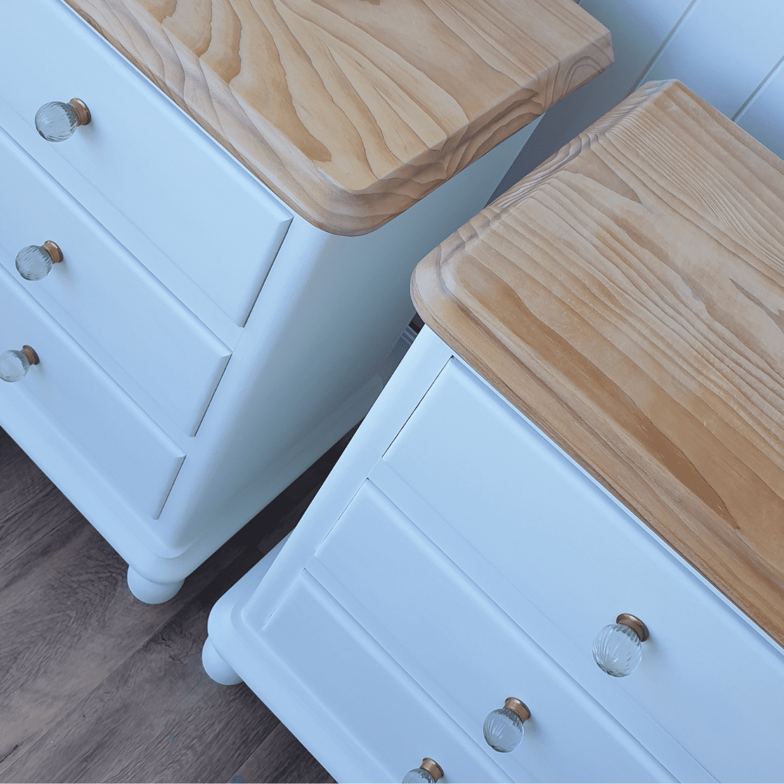 glass decorative knob with coastal decor