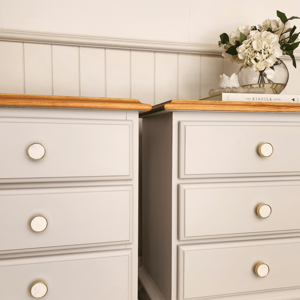 White Marble Decorative Knob with modern decor