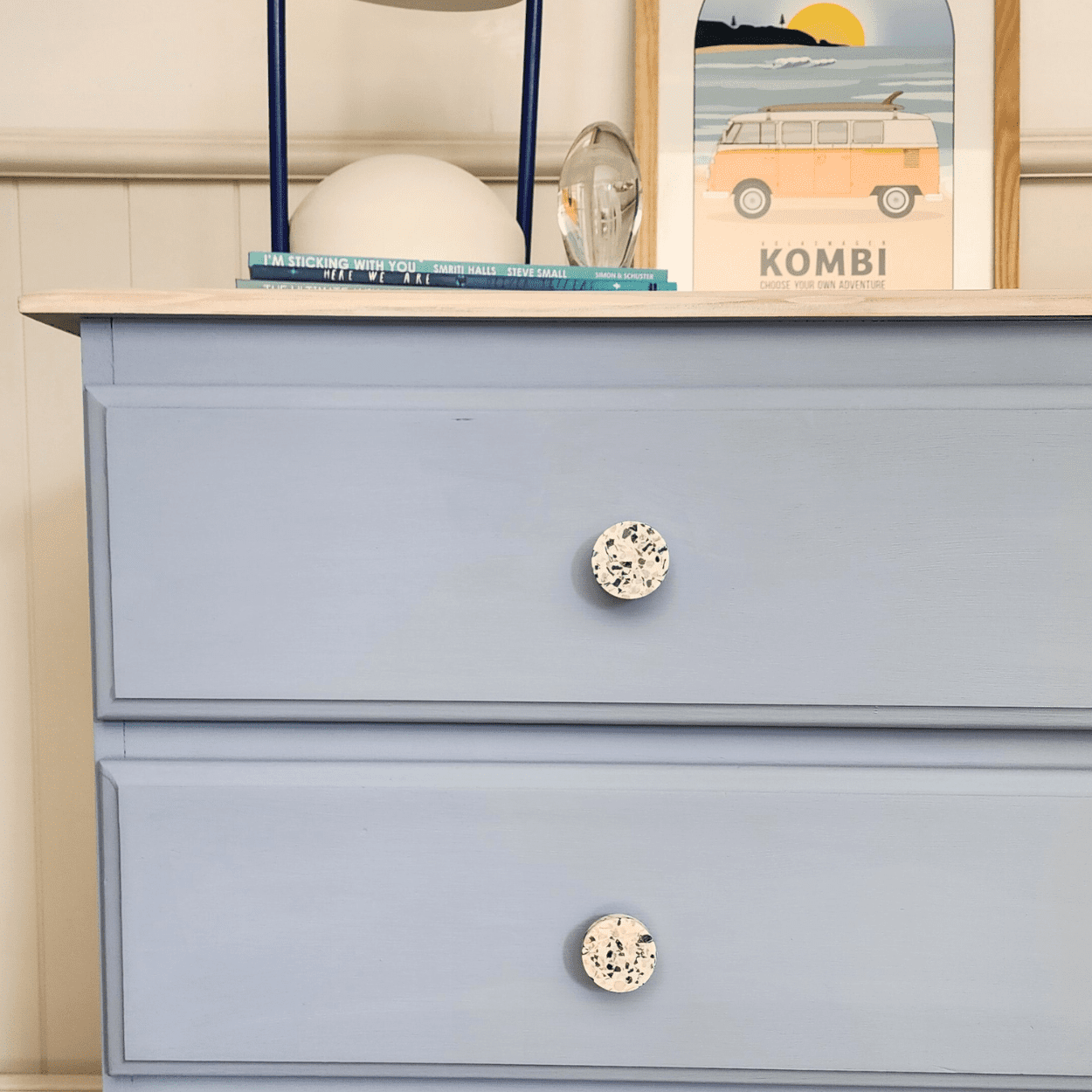 decorative knob with coastal decor