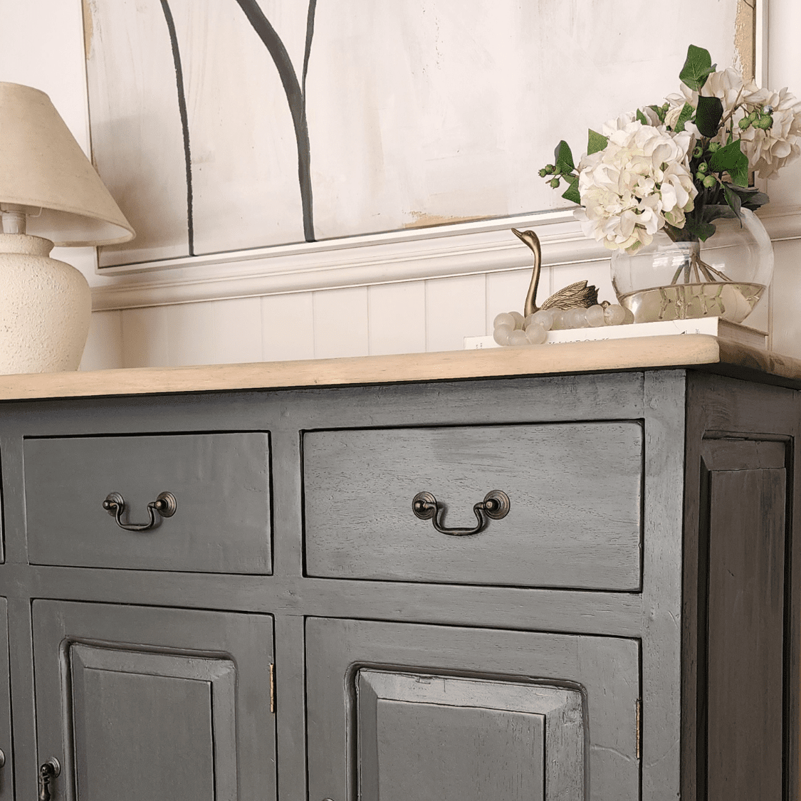 Clear glass decorative beads for hamptons decor styling